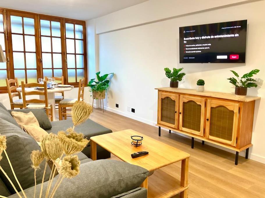 Tranquilo Apartamento Con Parking Gratis Vigilado 24H Vigo Bagian luar foto